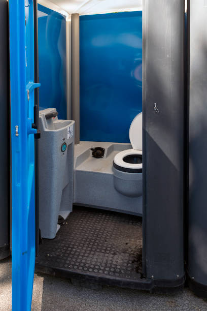 Best High-end porta potty rental  in Cashton, WI